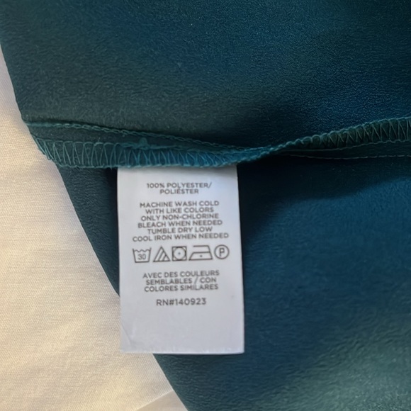 Ann Taylor - Picture 5 of 5